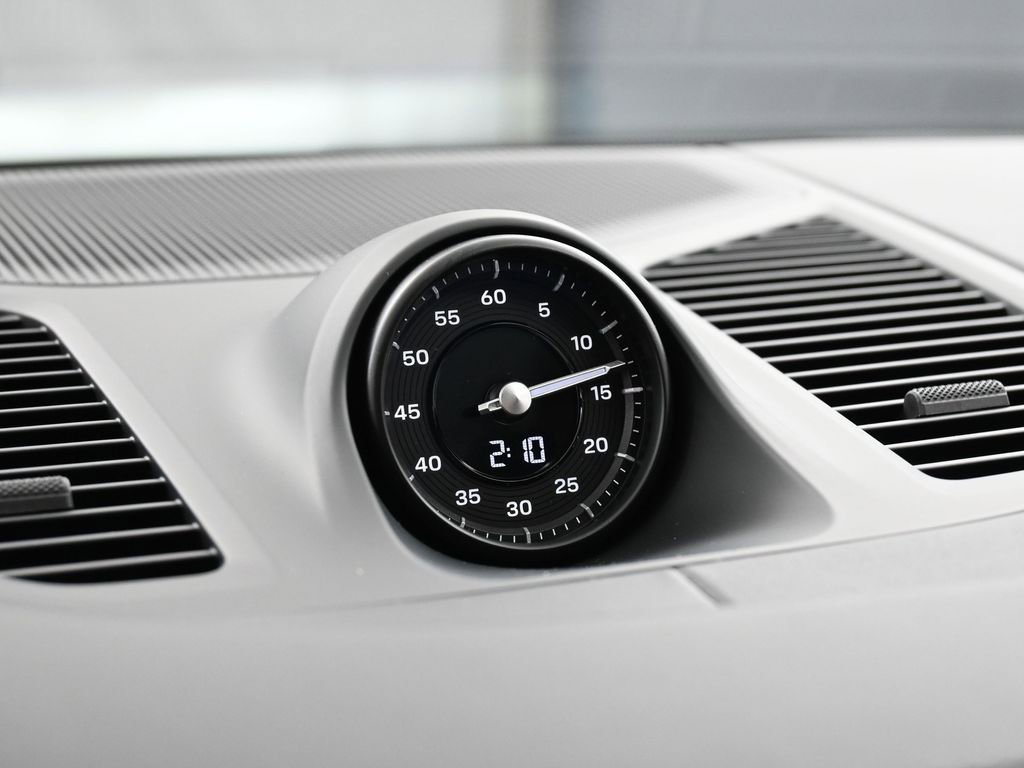 New 2026 Porsche Cayenne Coupe image 20