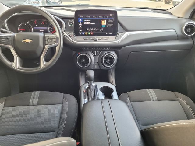 Used 2023 Chevrolet Blazer LT image 6
