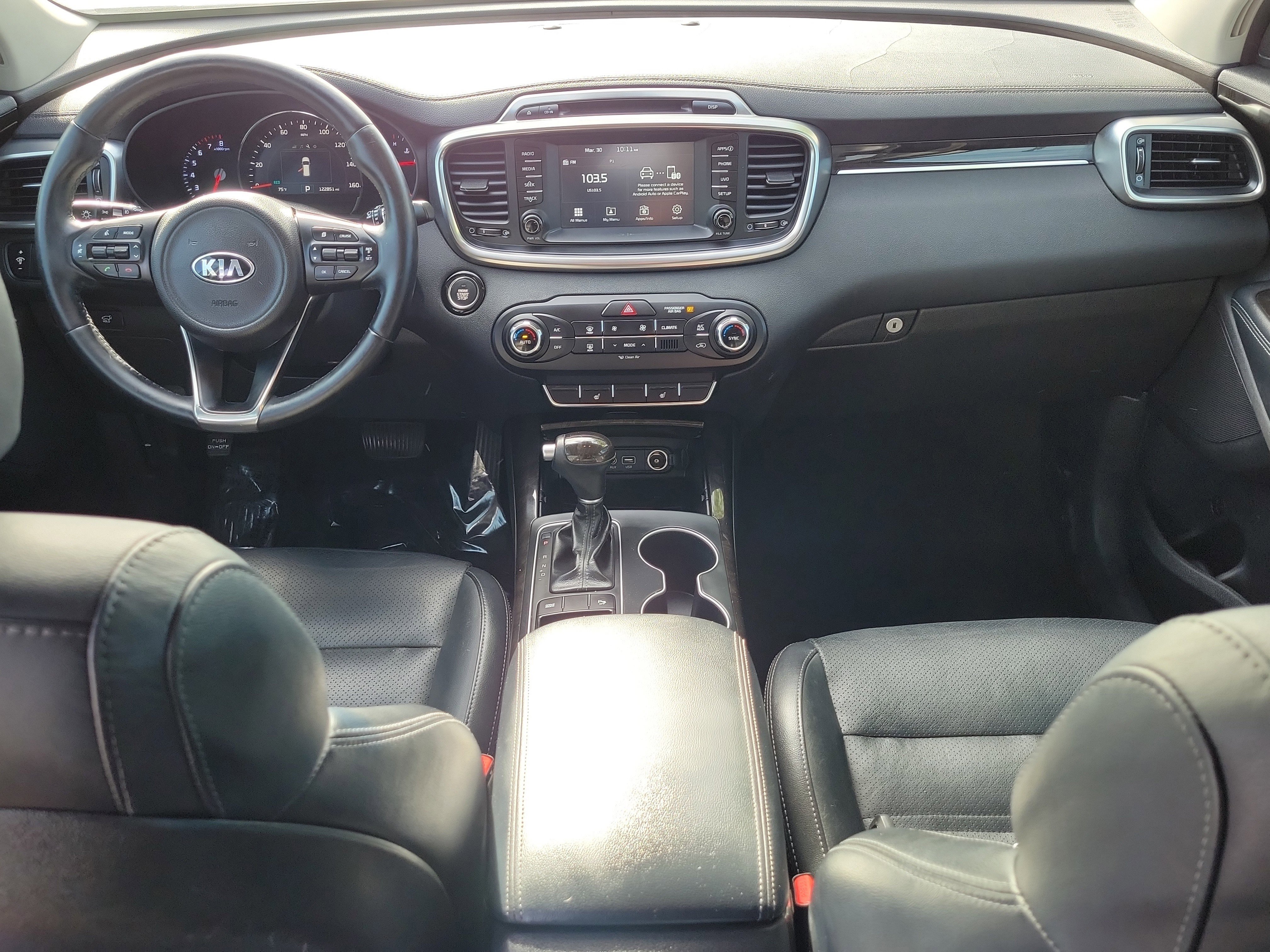 Used 2018 Kia Sorento EX image 16