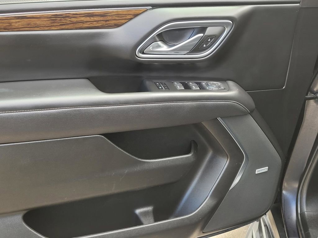 Certified 2023 Chevrolet Suburban Premier image 23