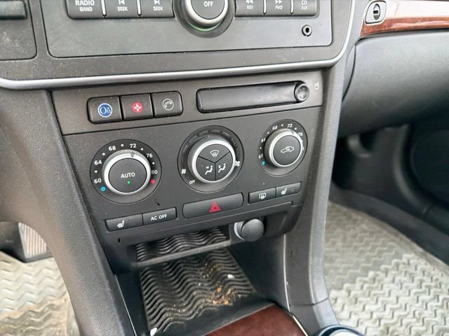 Used 2010 Saab 9-3 2.0T FWD image 25