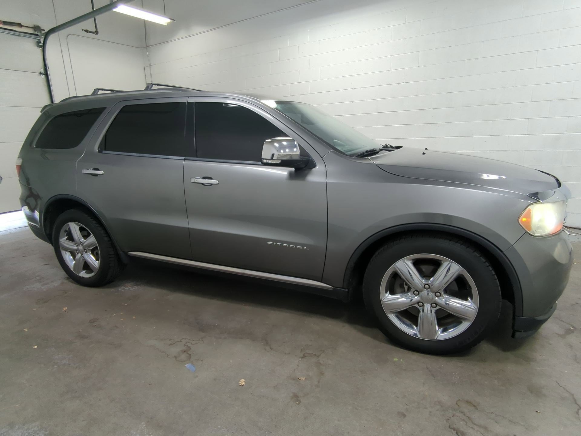 Used 2012 Dodge Durango Citadel w/ Trailer Tow Group IV image 2