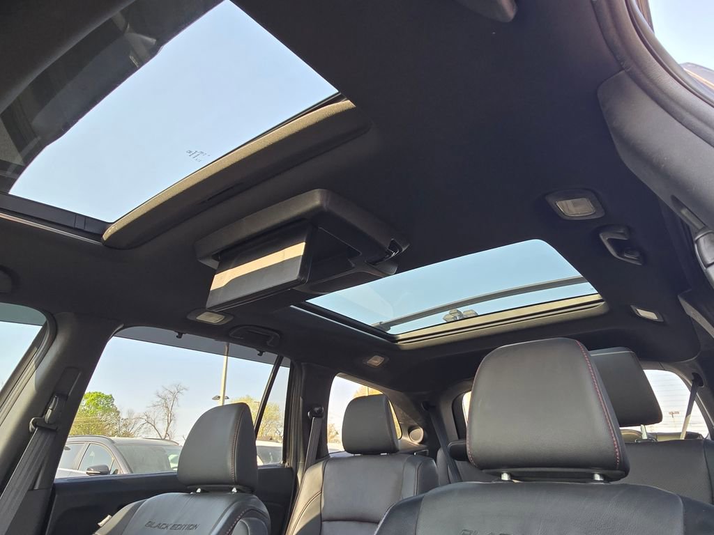 Used 2020 Honda Pilot Black Edition image 16