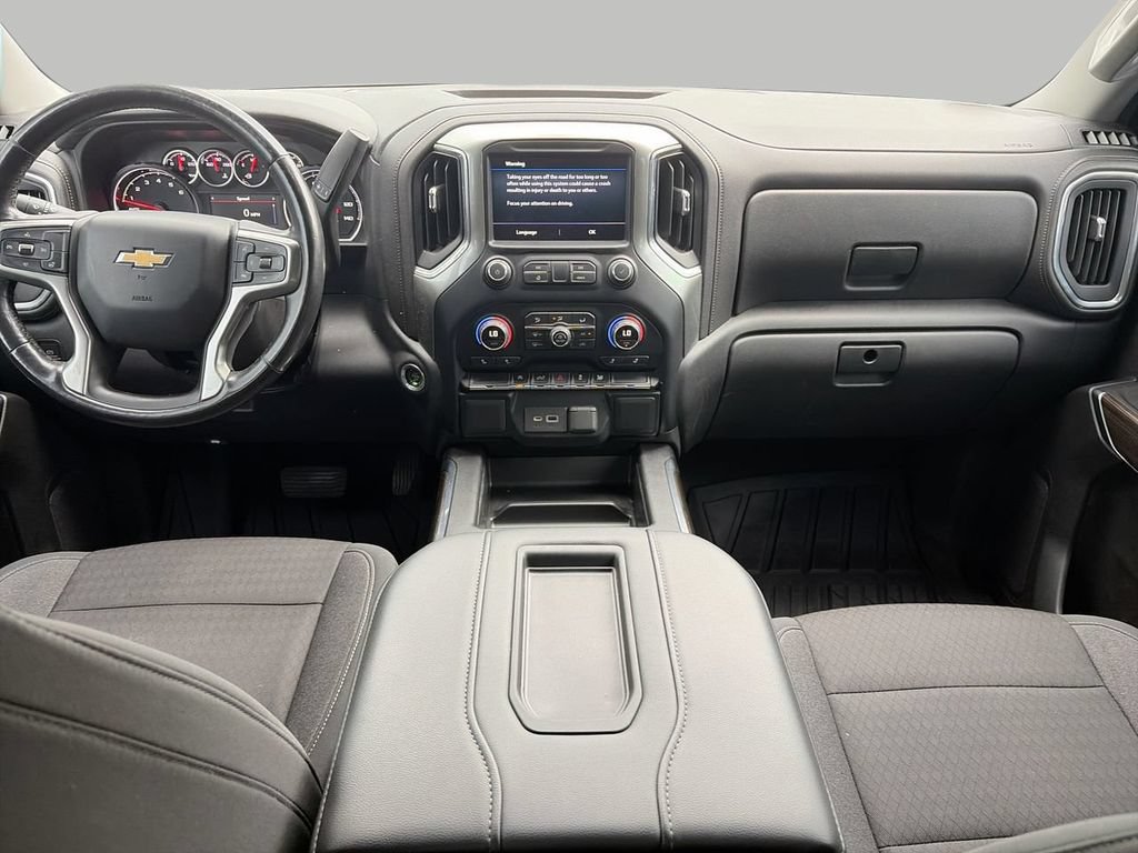 Used 2021 Chevrolet Silverado 1500 LT AWD/4WD image 9