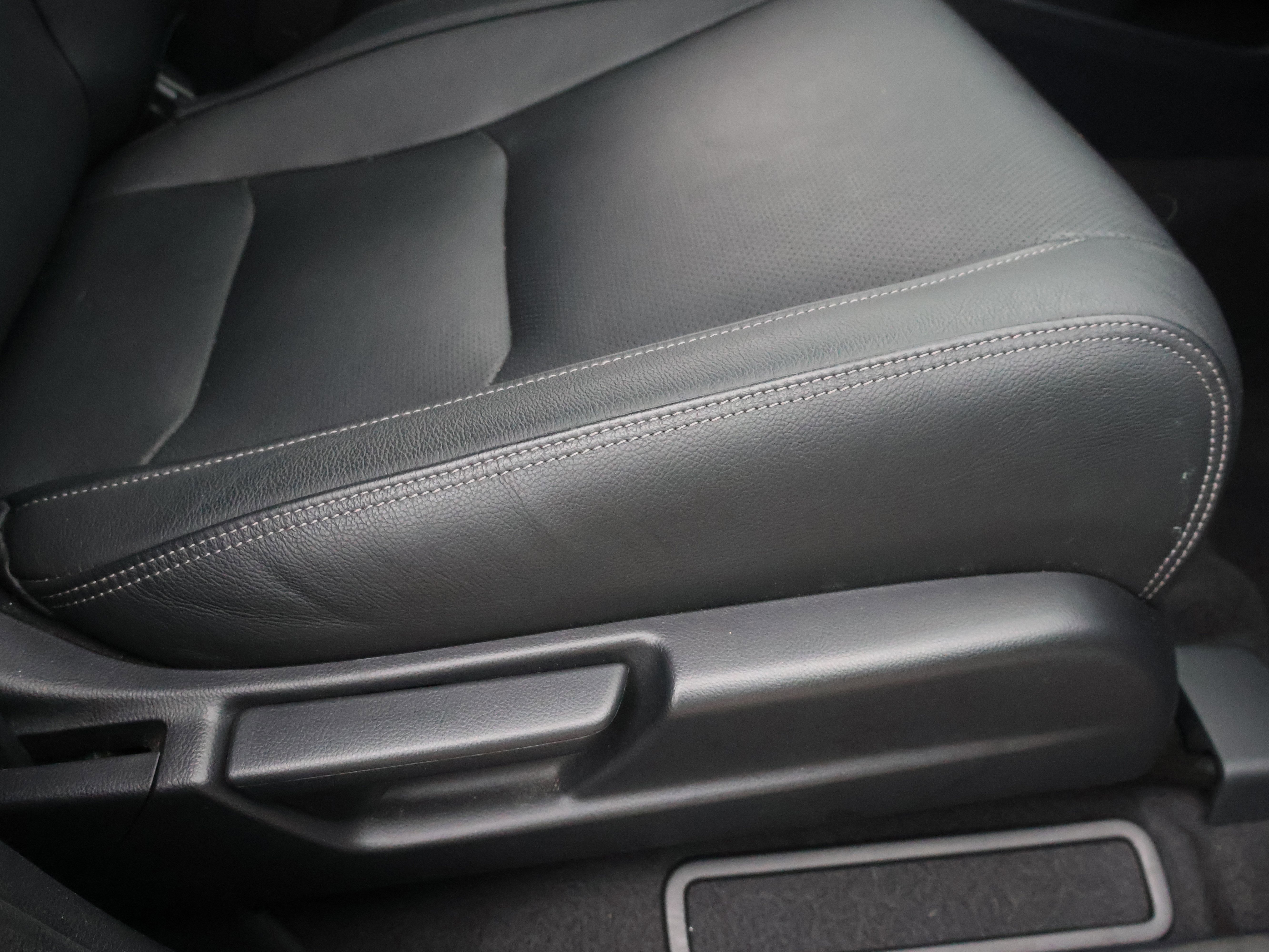 Used 2019 Honda HR-V EX-L image 10