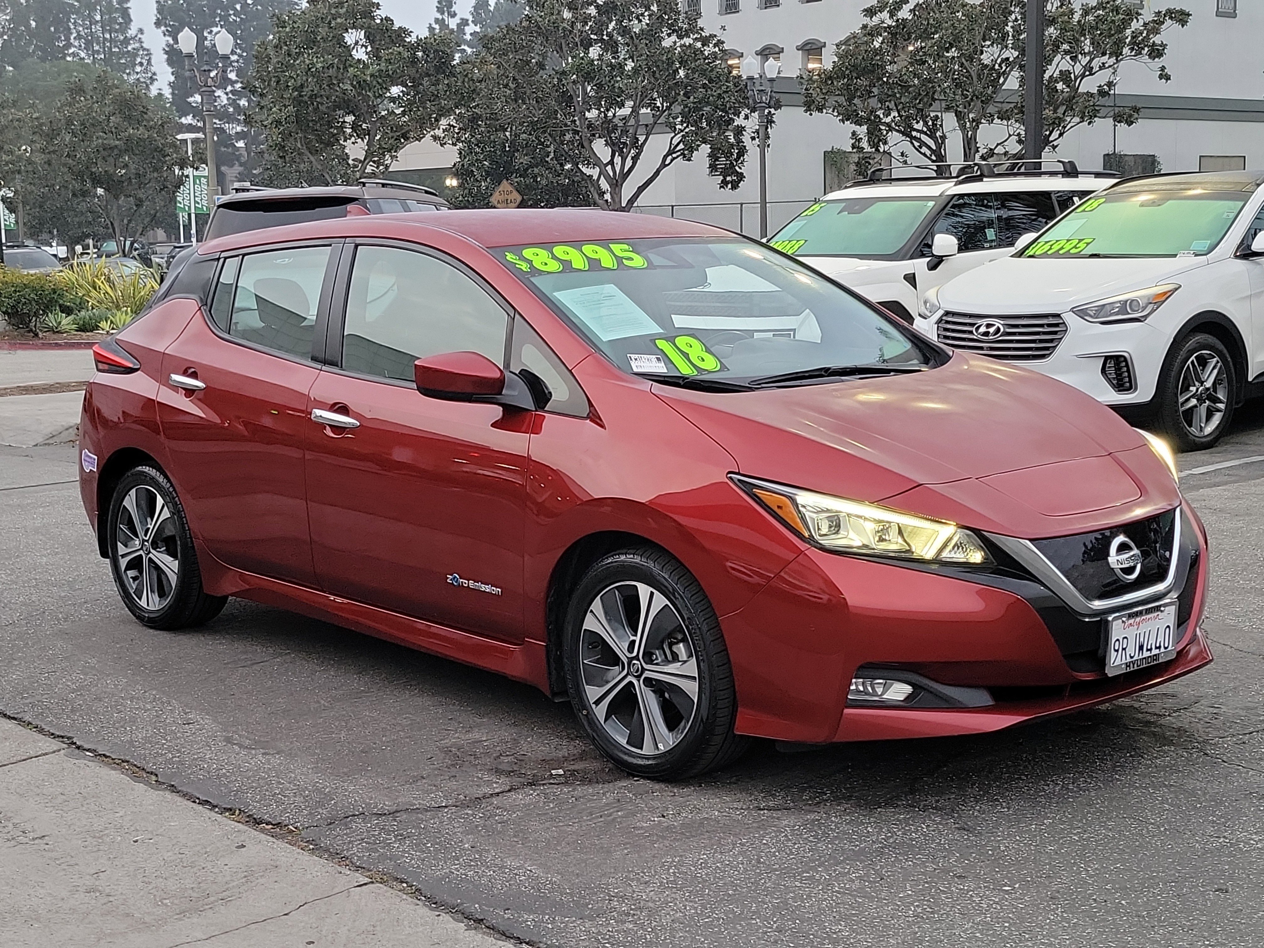Used 2018 Nissan Leaf SV w/ SV Technology Package image 27