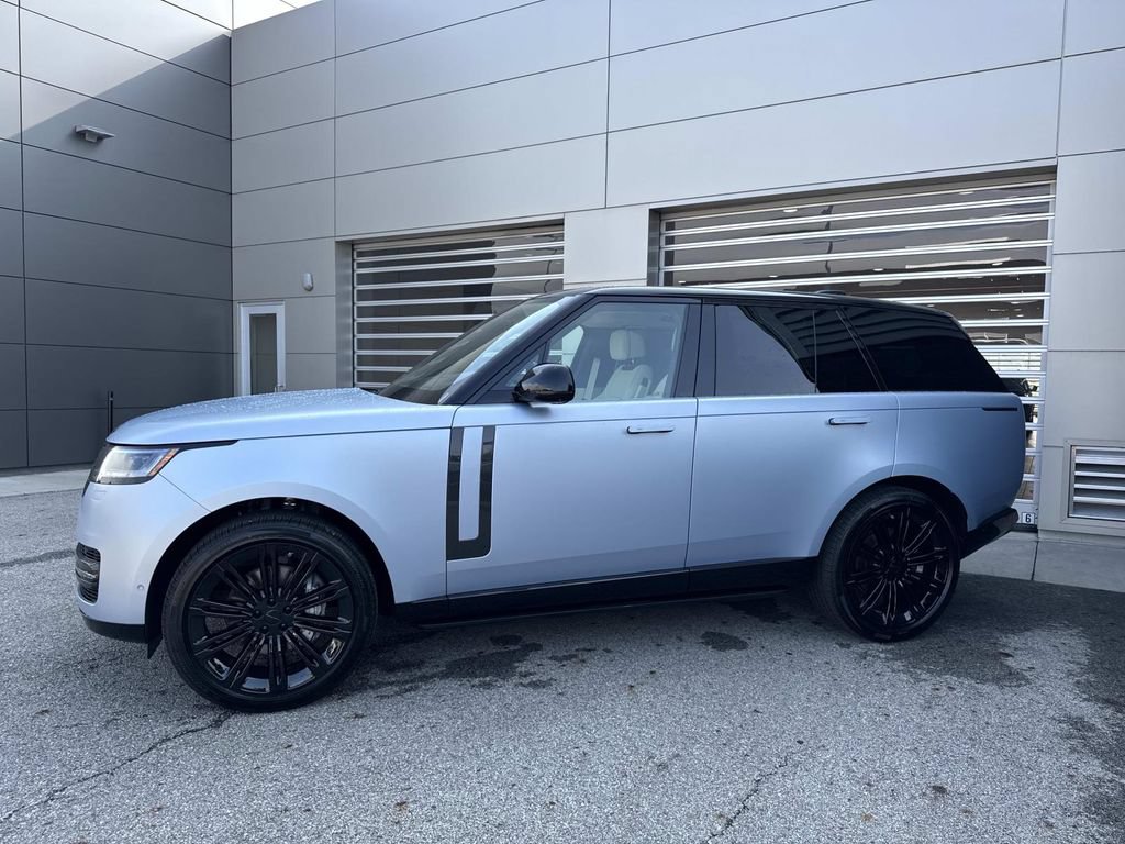 New 2026 Land Rover Range Rover SE AWD/4WD image 3