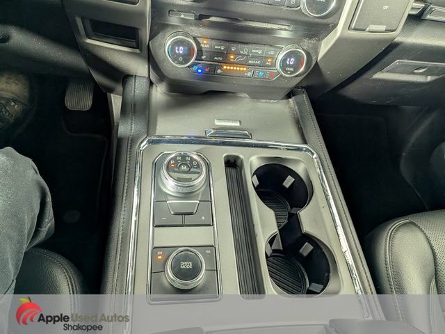 Used 2018 Ford Expedition Max XLT w/ Equipment Group 202A AWD/4WD image 26