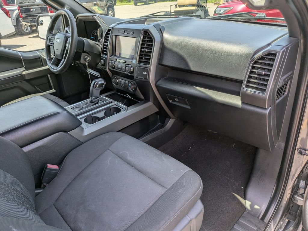 Used 2020 Ford F150 XLT w/ Equipment Group 302A Luxury AWD/4WD image 16