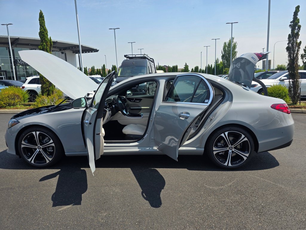 New 2026 Mercedes-Benz C 300 4MATIC Sedan image 12