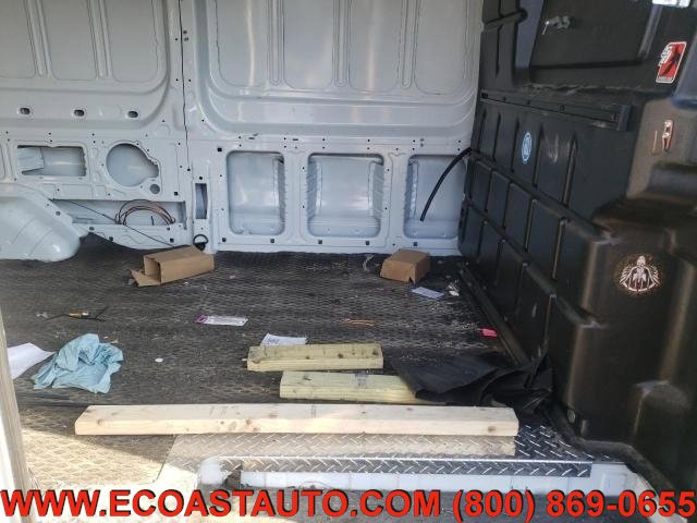Used 2019 Ford Transit 250 148 Medium Roof RWD image 8