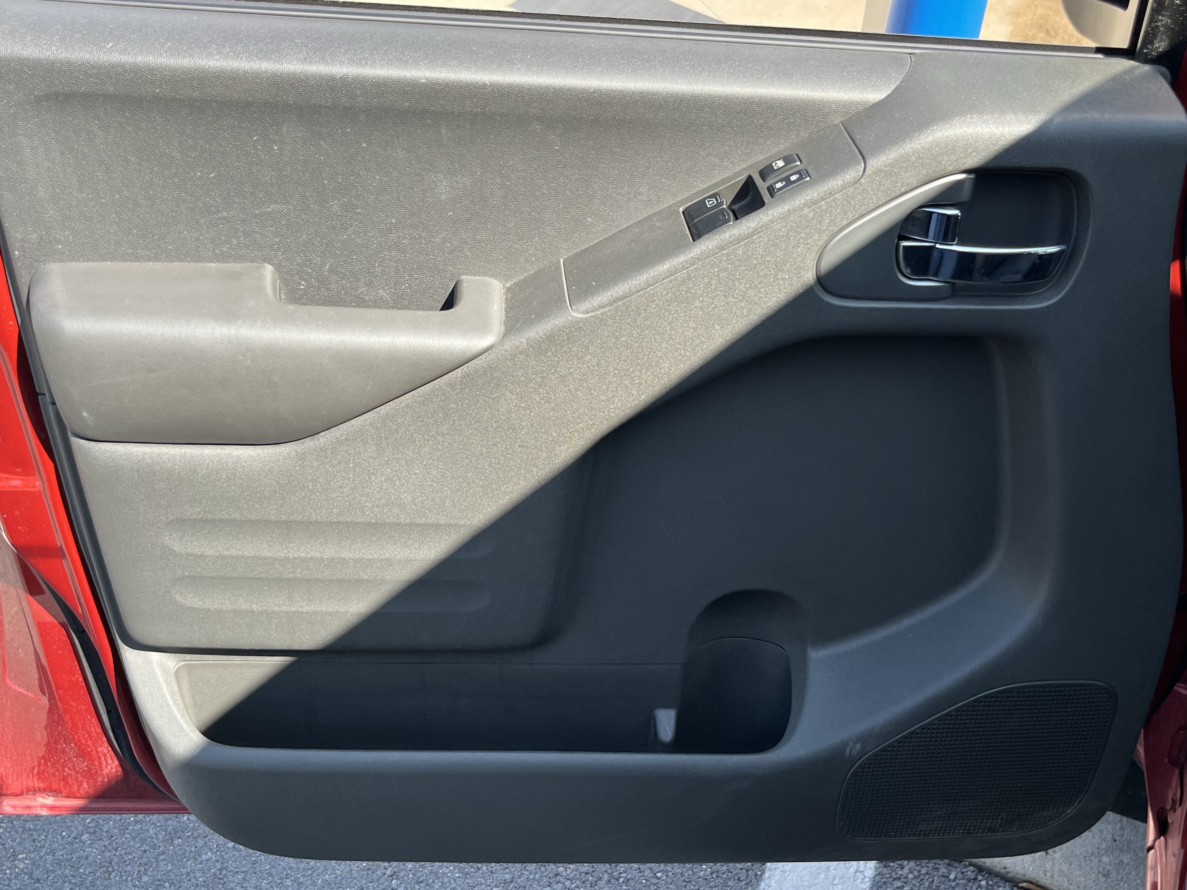 Used 2021 Nissan Frontier SV AWD/4WD image 19
