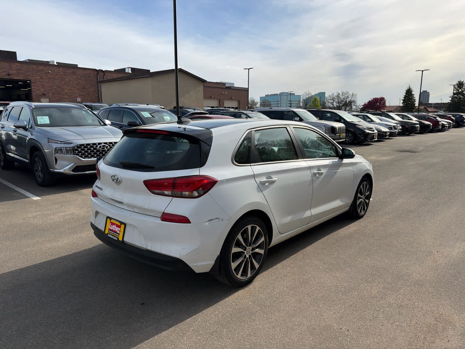 Used 2018 Hyundai Elantra GT w/ Tech Package 03 FWD video 2