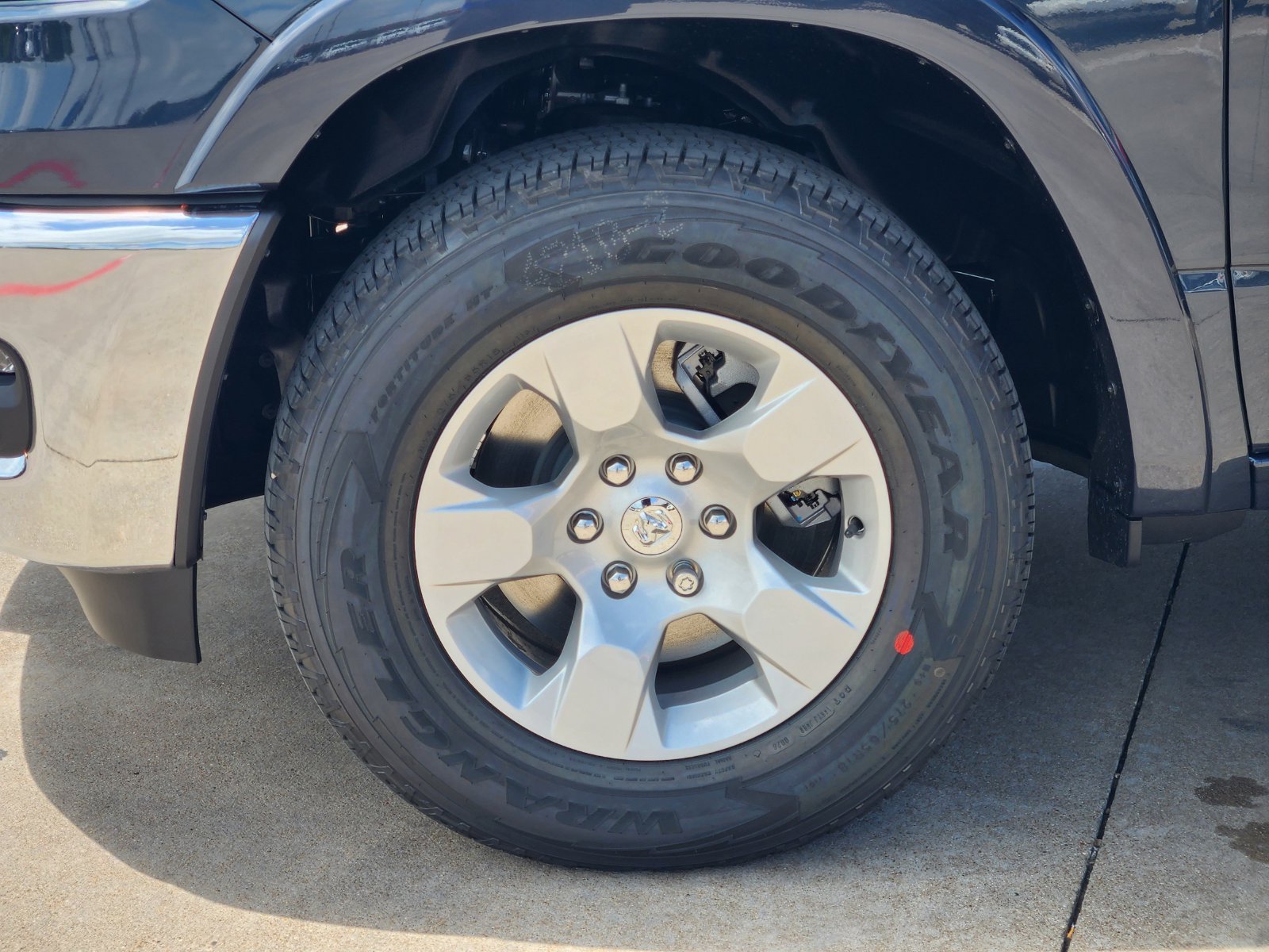 New 2026 RAM 1500 Lone Star AWD/4WD image 11