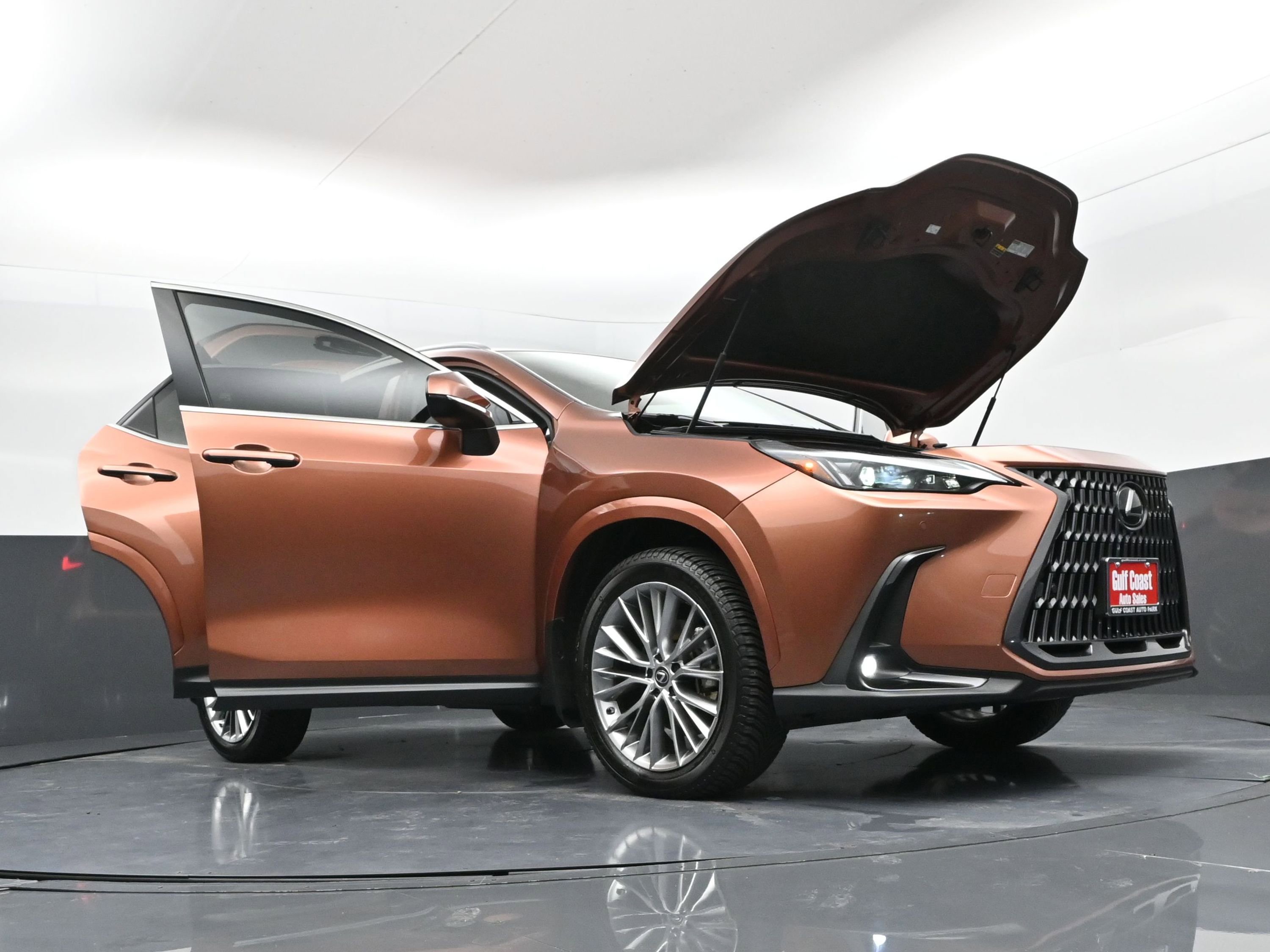 Used 2025 Lexus NX 350h AWD w/ Cold Area Package image 48
