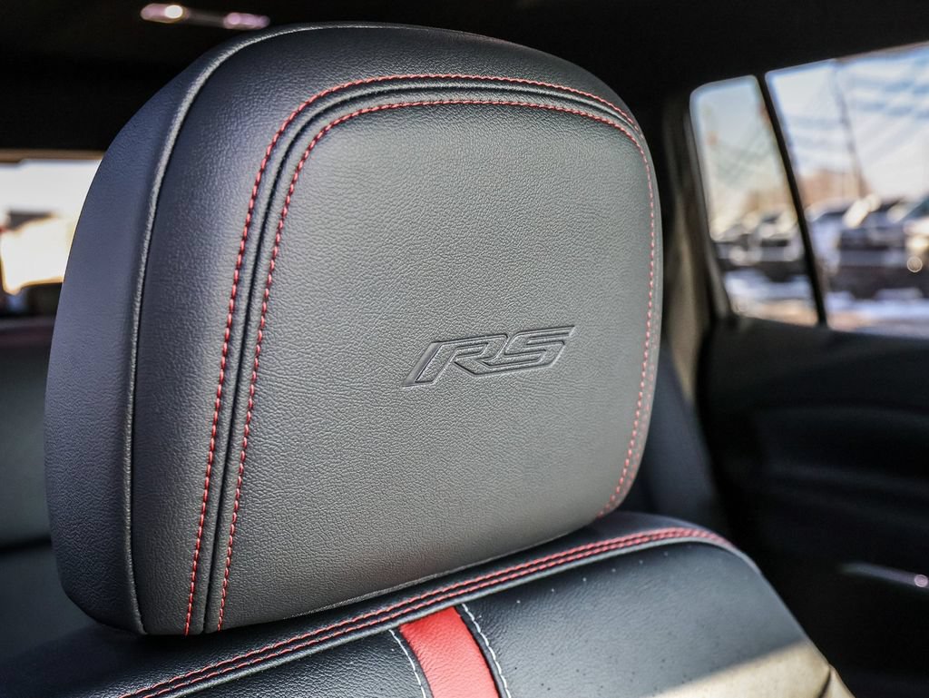 New 2026 Chevrolet Traverse RS w/ LPO, Floor Liner Package FWD image 79