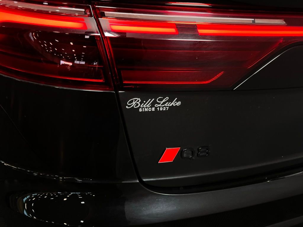 Used 2024 Audi Q8 Premium Plus w/ Premium Plus Package image 13