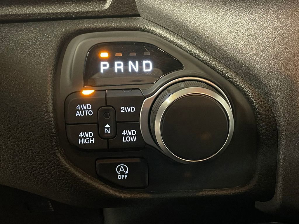 Used 2025 RAM 1500 Big Horn AWD/4WD image 30