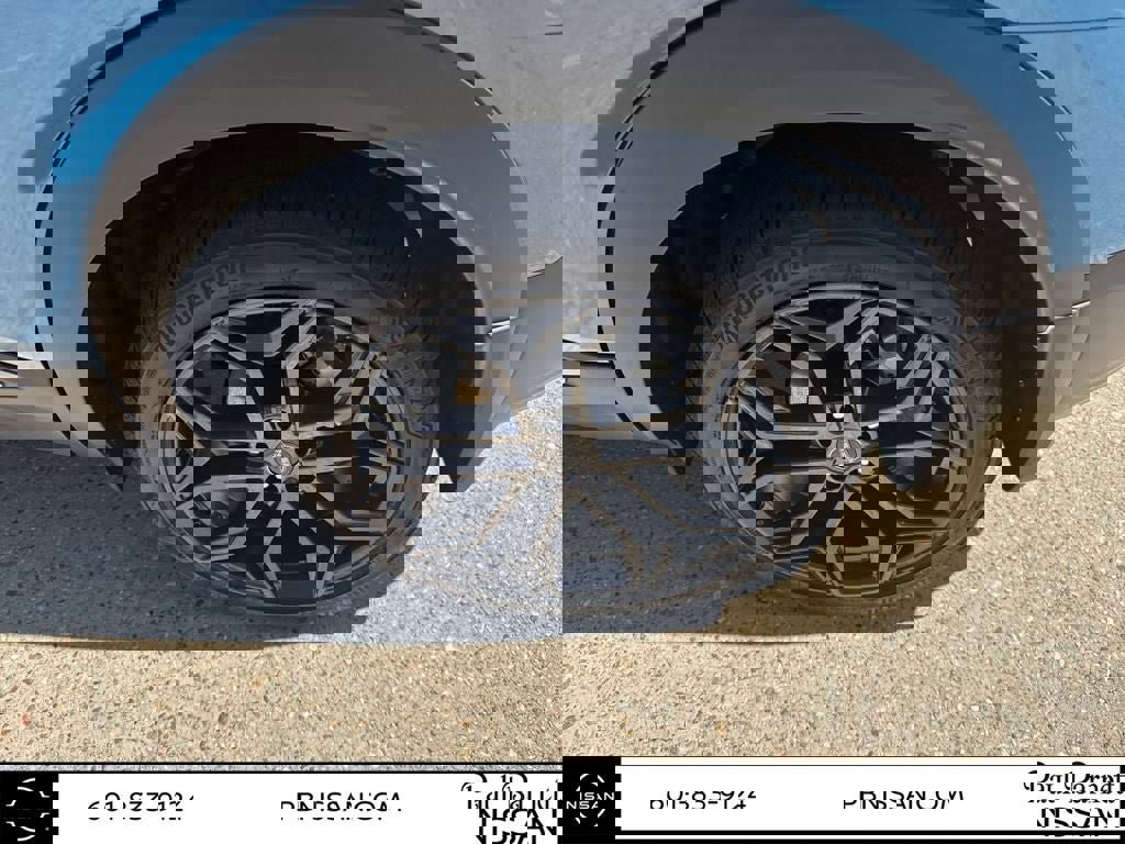 New 2025 Nissan Kicks SR image 25