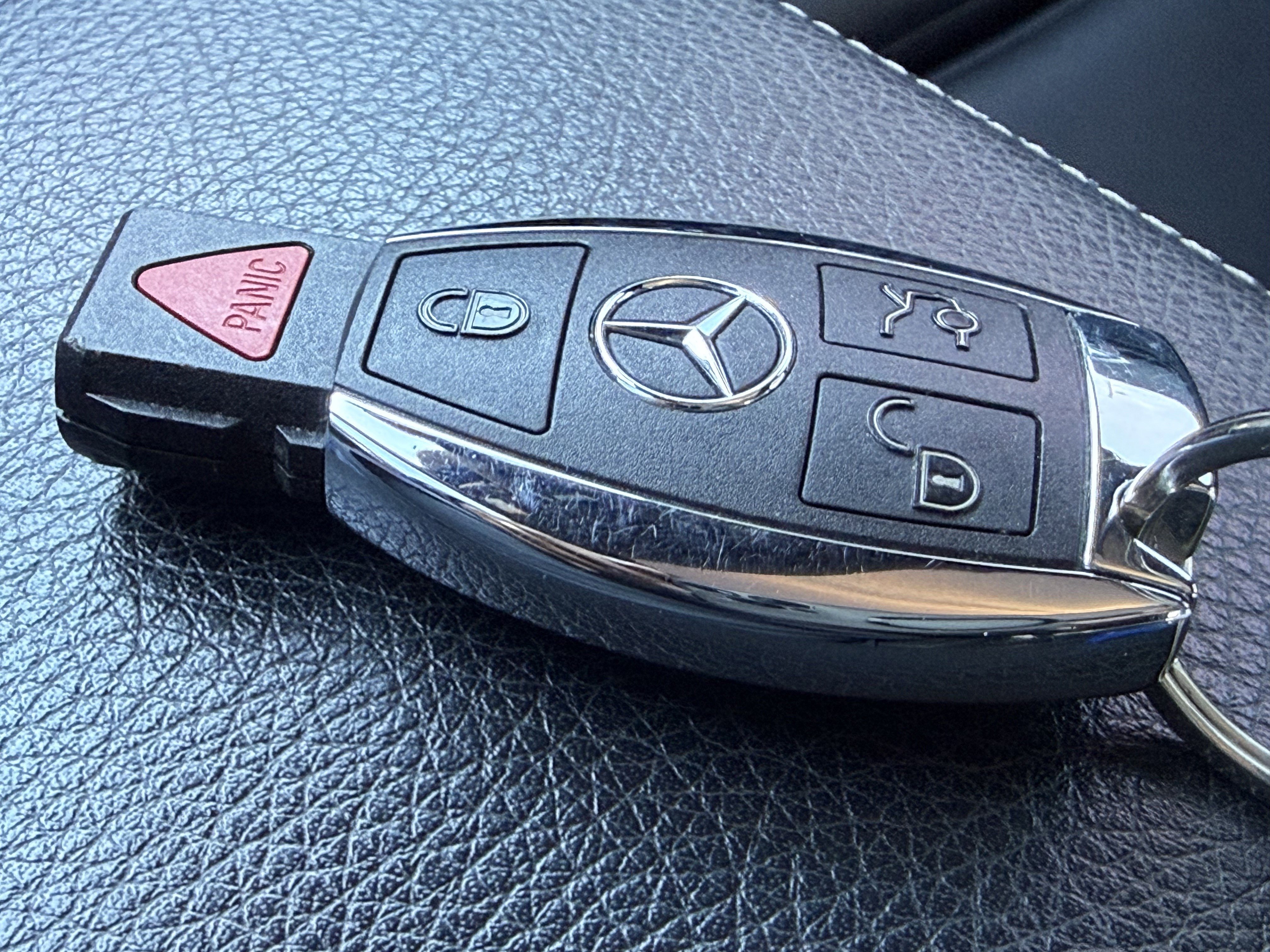 Used 2018 Mercedes-Benz CLA 250 CLA 250 image 32