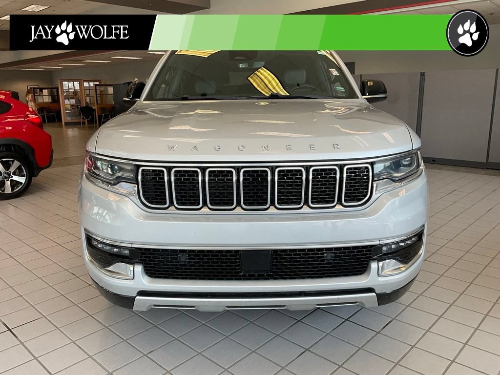 Used 2024 Jeep Wagoneer Series II AWD/4WD image 2