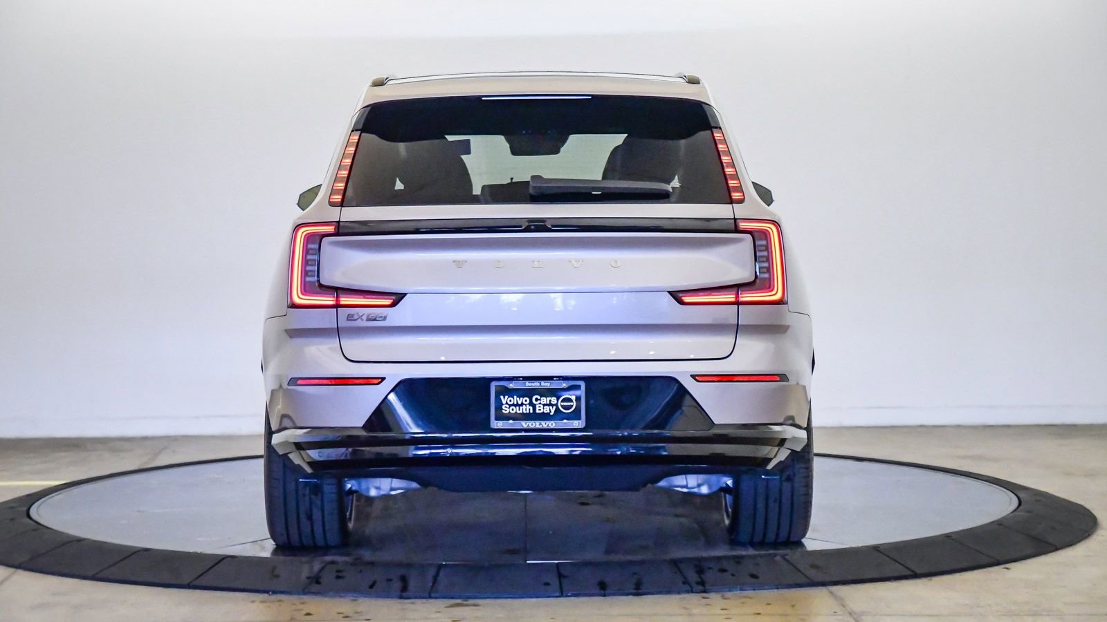 New 2026 Volvo EX90 Plus image 5