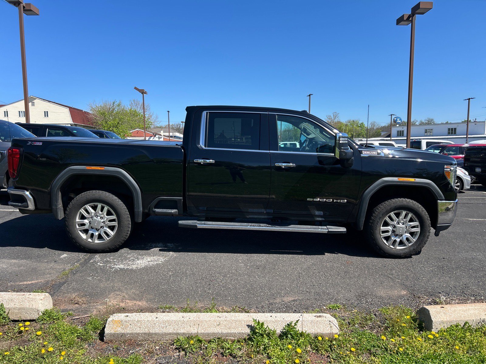 Used 2020 GMC Sierra 2500 SLT w/ SLT Premium Plus Package AWD/4WD image 4