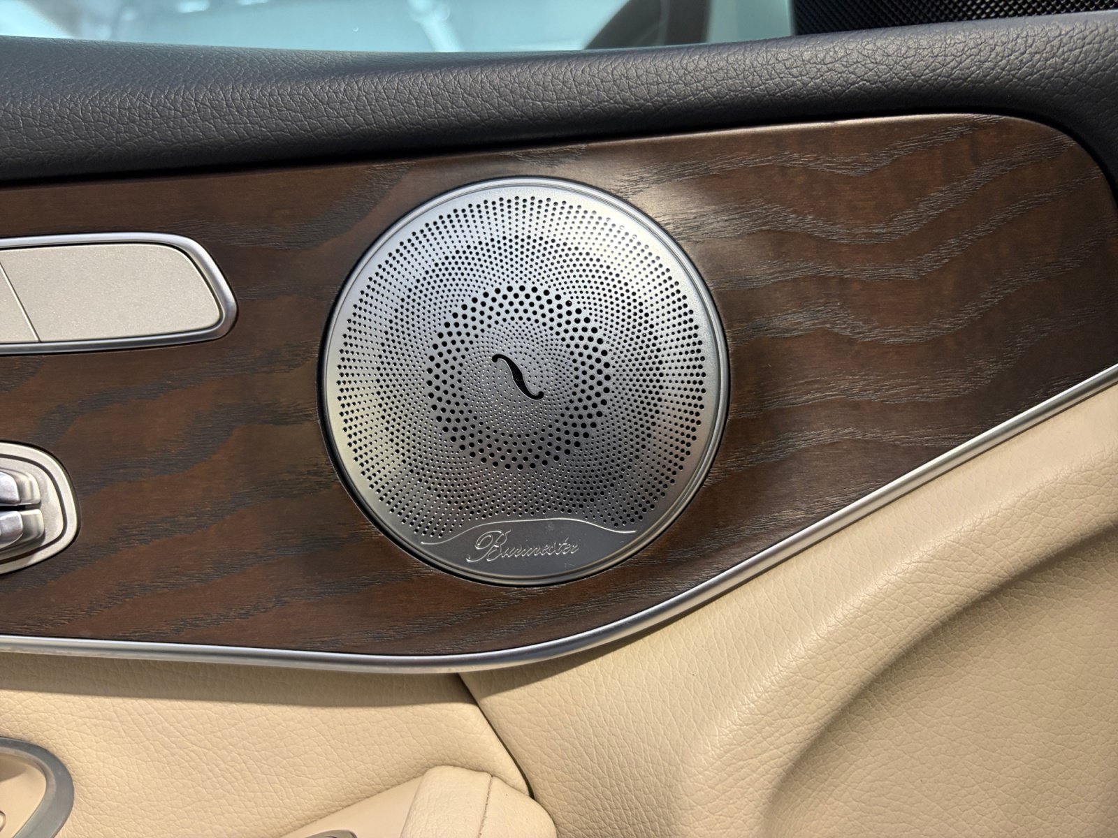 Used 2019 Mercedes-Benz GLC 300 4MATIC image 46