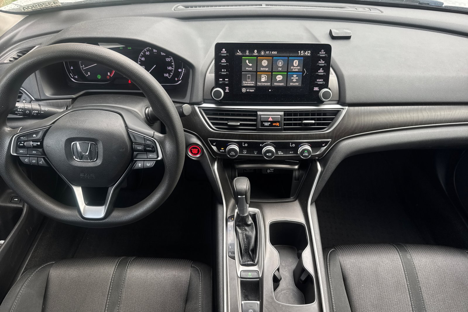 Used 2019 Honda Accord EX image 9