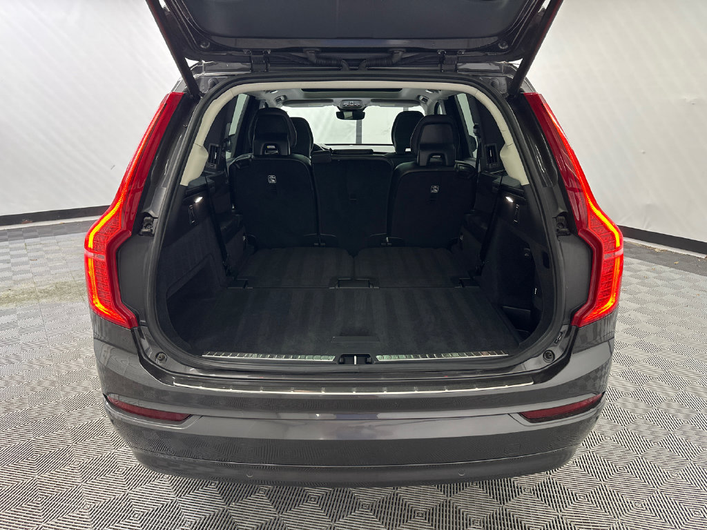 Used 2023 Volvo XC90 B5 Core w/ Protection Package Premier AWD/4WD image 20