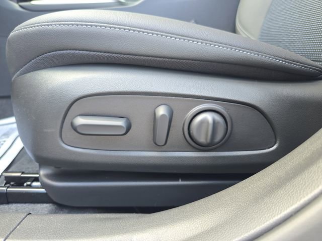 New 2026 Buick Envista Sport Touring FWD image 18