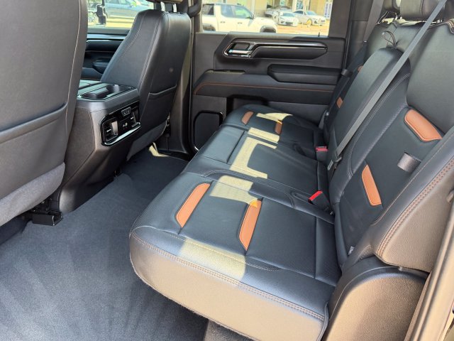 Used 2024 GMC Sierra 2500 AT4 w/ AT4 Premium Plus Package AWD/4WD image 41