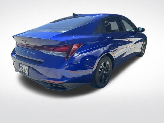 Used 2022 Hyundai Elantra SEL image 9