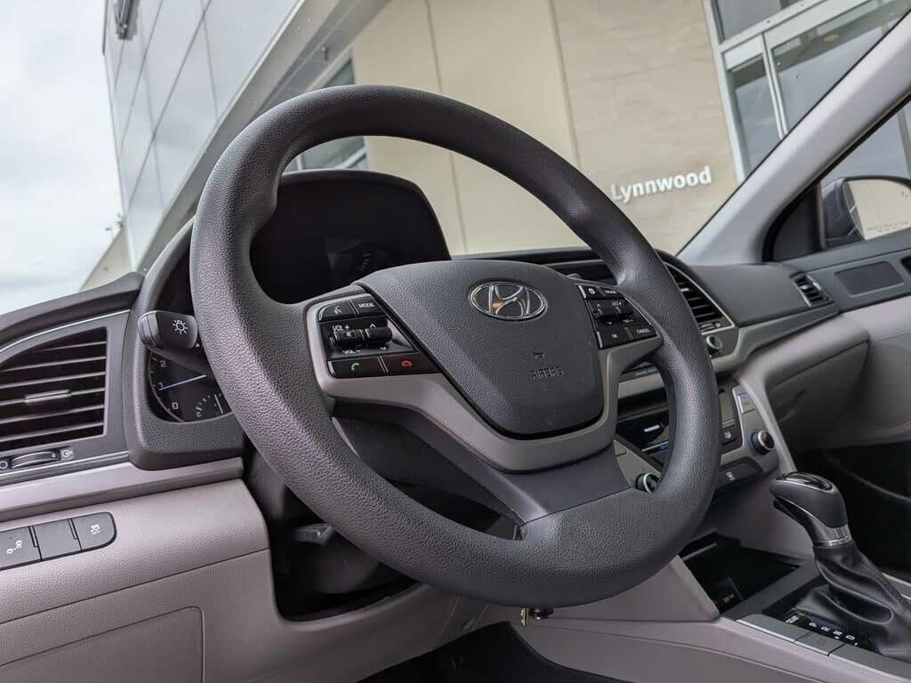 Used 2018 Hyundai Elantra SEL FWD image 63