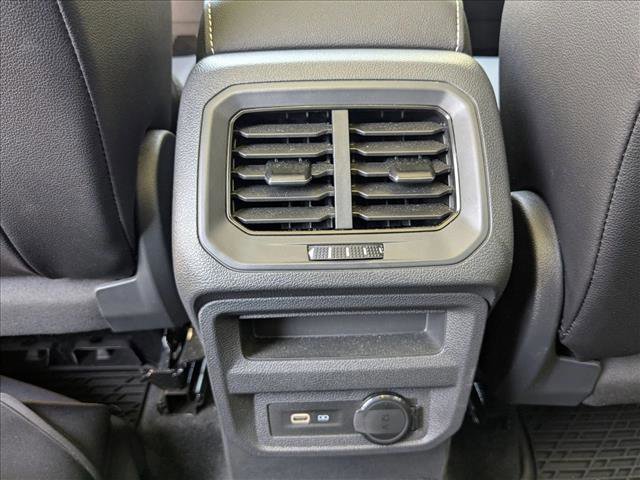 Used 2021 Volkswagen Tiguan S AWD/4WD image 11