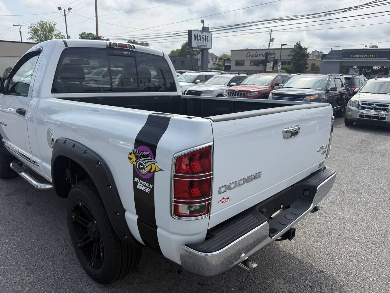 Used 2004 Dodge Ram 1500 Truck SLT AWD/4WD image 13