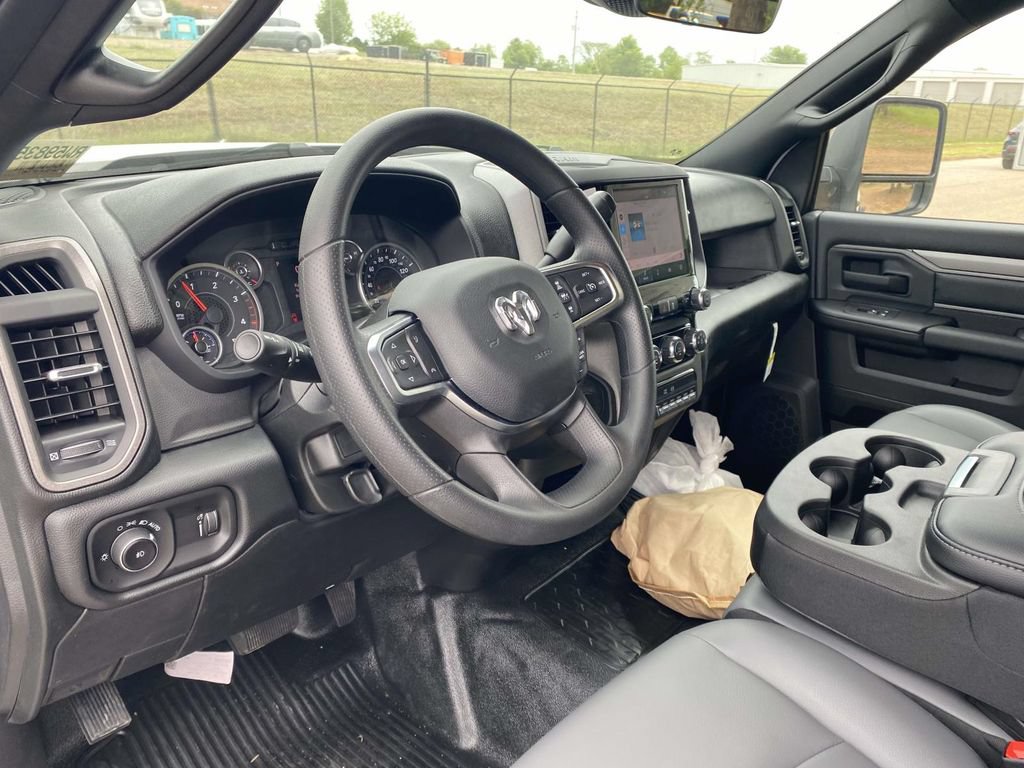 New 2026 RAM 3500 Tradesman AWD/4WD image 44