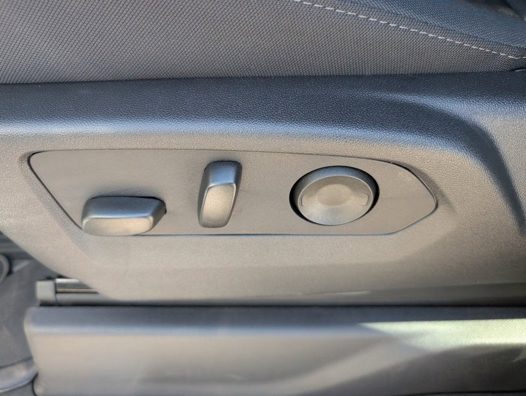 New 2025 GMC Sierra 1500 Elevation image 10