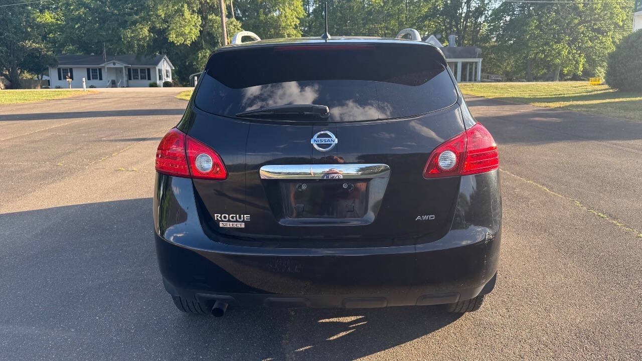 Used 2015 Nissan Rogue S w/ Convenience Package AWD/4WD image 8