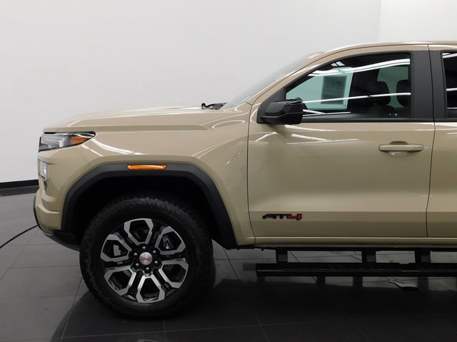 Used 2024 GMC Canyon AT4 w/ AT4 Premium Package image 14