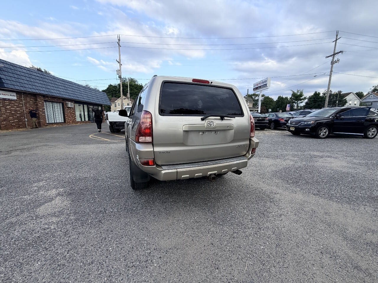 Used 2004 Toyota 4Runner SR5 AWD/4WD image 27