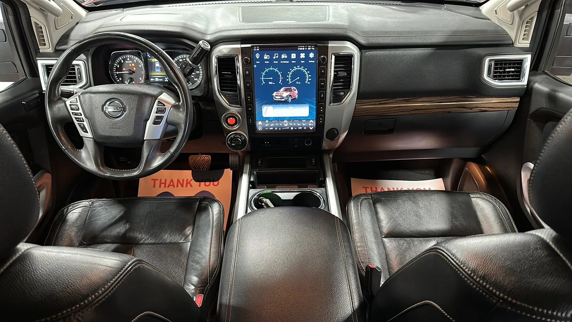 Used 2016 Nissan Titan SL AWD/4WD image 18