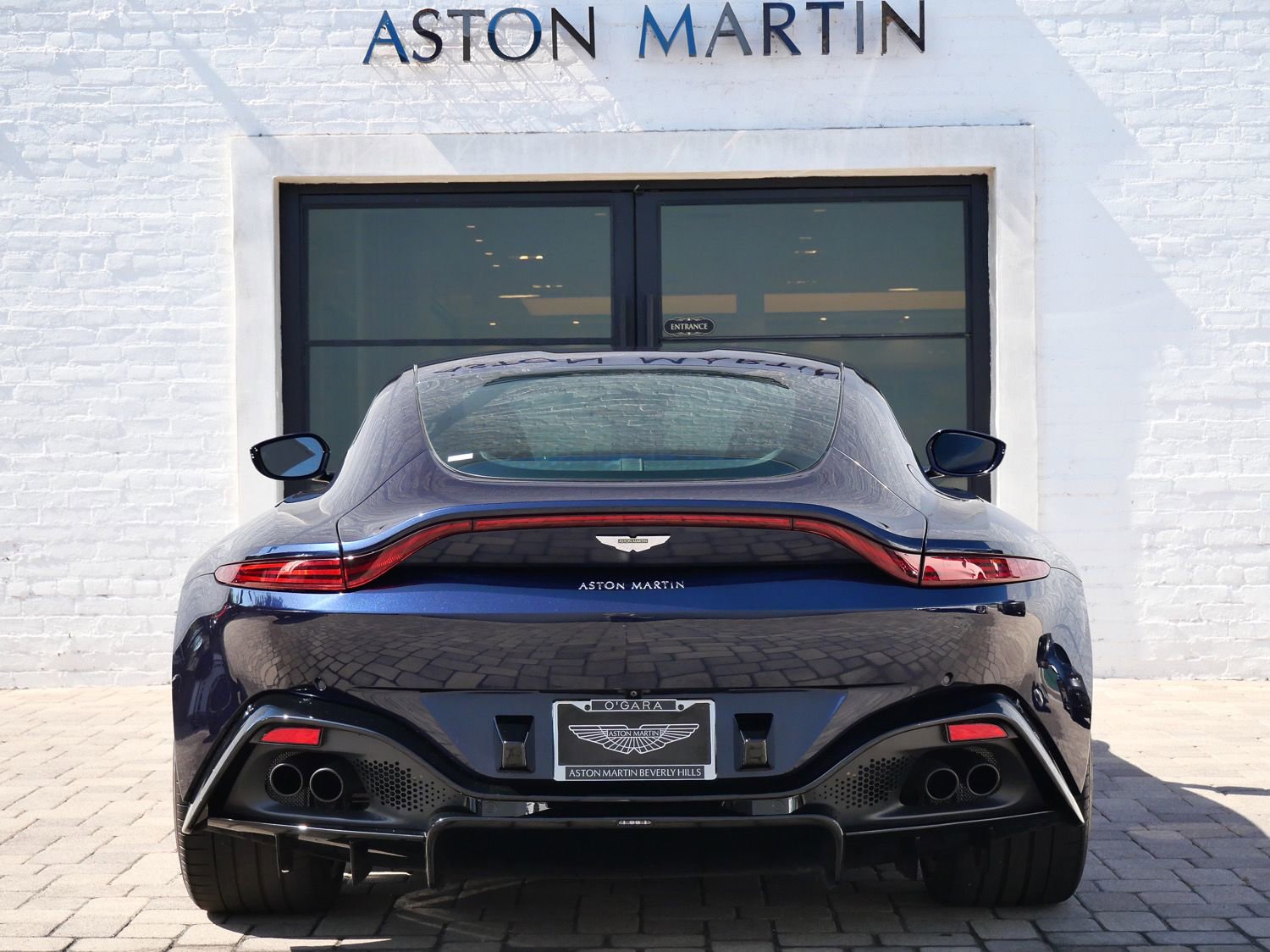 Used 2020 Aston Martin V8 Vantage Coupe RWD image 18