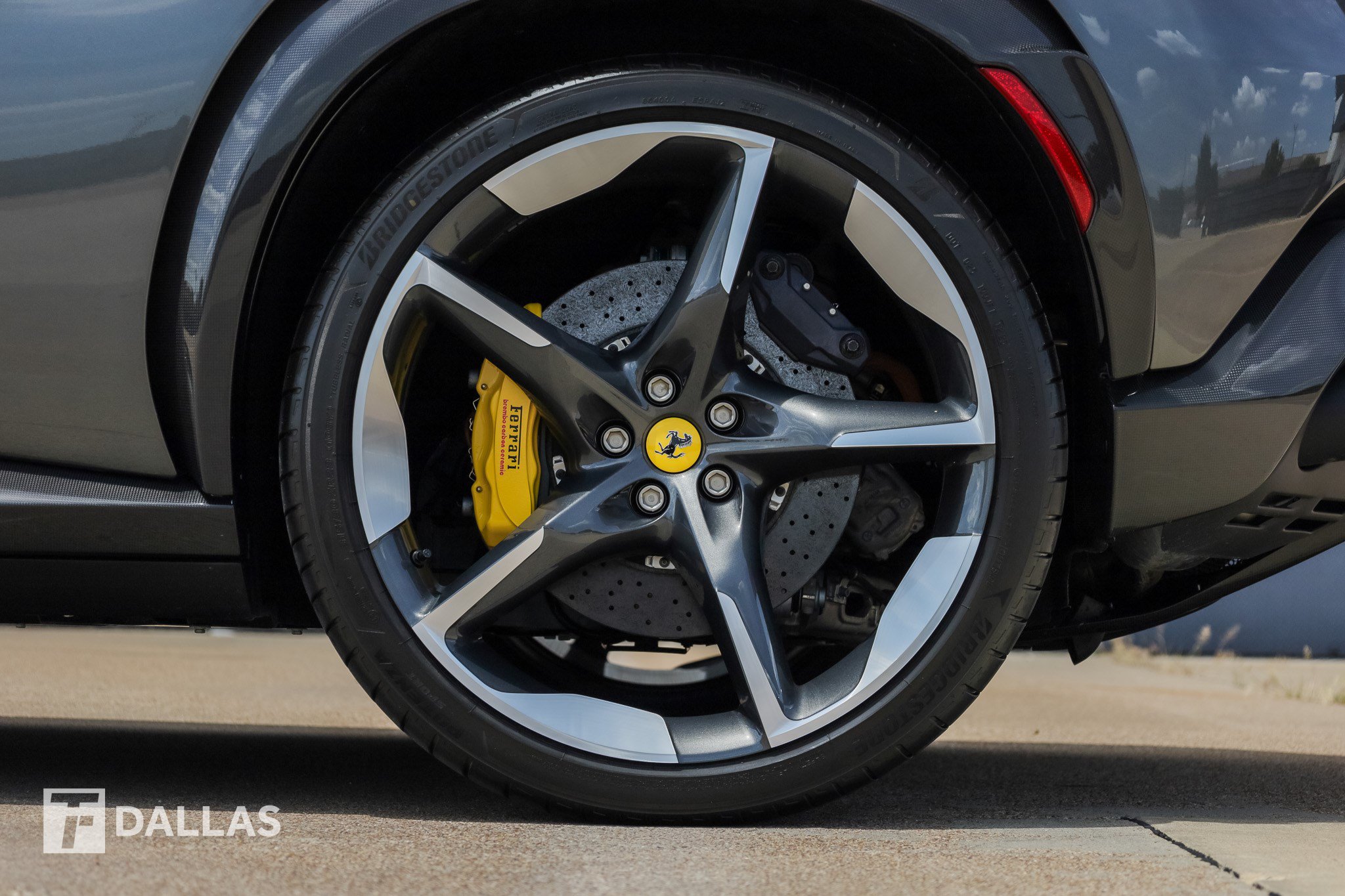 Used 2026 Ferrari Purosangue AWD/4WD image 9