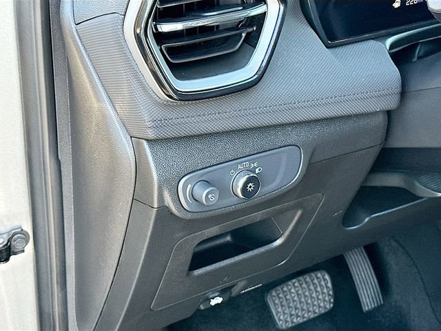 Used 2025 Chevrolet TrailBlazer LT image 10