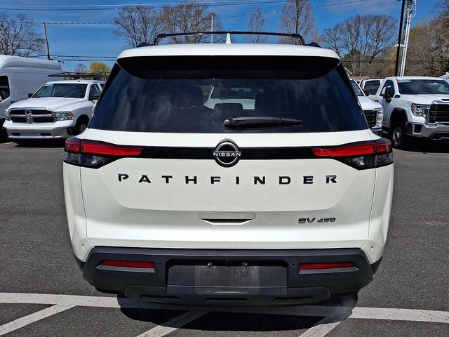 Used 2024 Nissan Pathfinder SV image 6