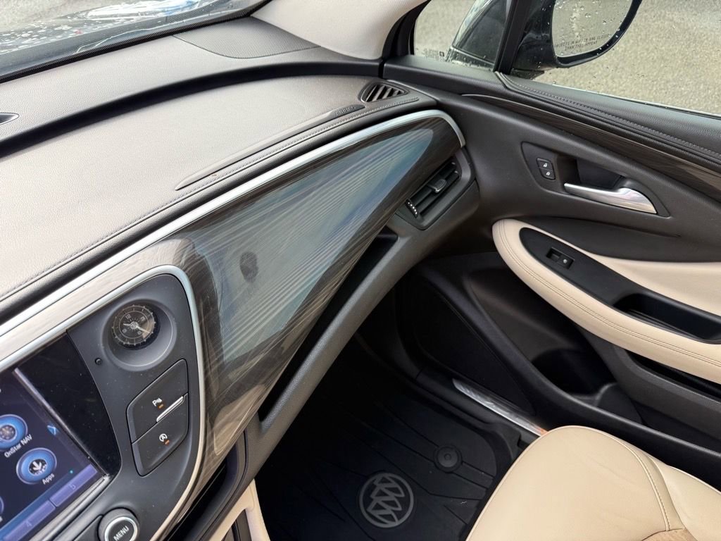Used 2020 Buick Envision Preferred image 27