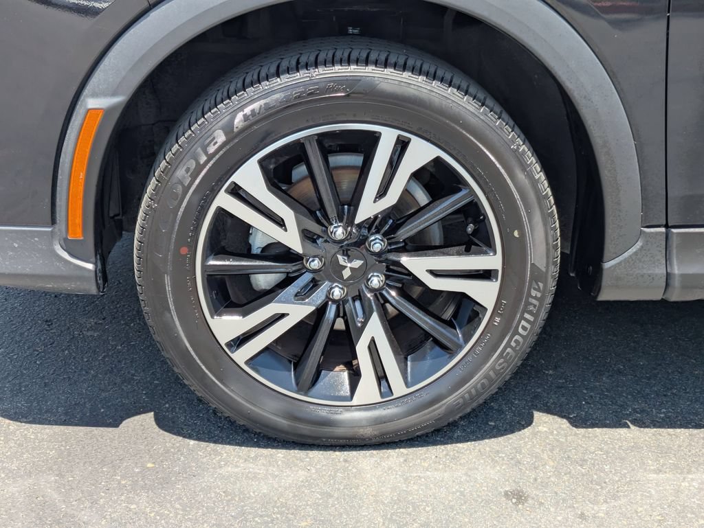 Used 2025 Mitsubishi Eclipse Cross SE AWD/4WD image 13