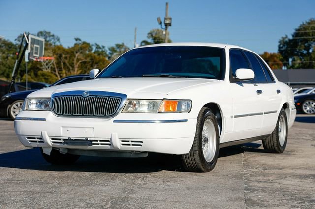 Used 2002 Mercury Grand Marquis LS image 4