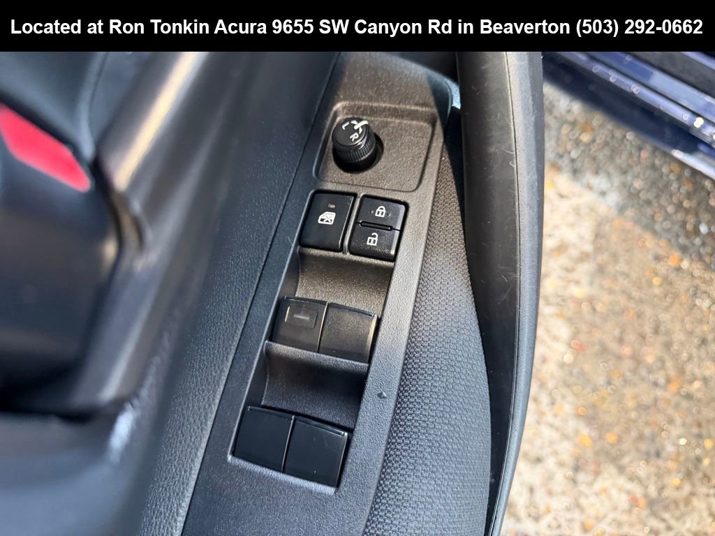 Used 2024 Toyota Corolla LE image 14